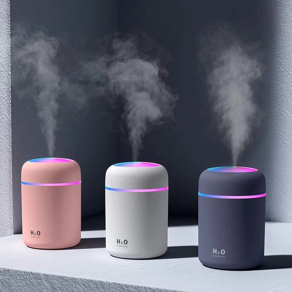 USB Mini Luftfugter med Farverigt Natlys, Elektrisk Indendørs Aromaterapi Diffuser, Bilforstøver, Luftrenser, Gave (Grå)