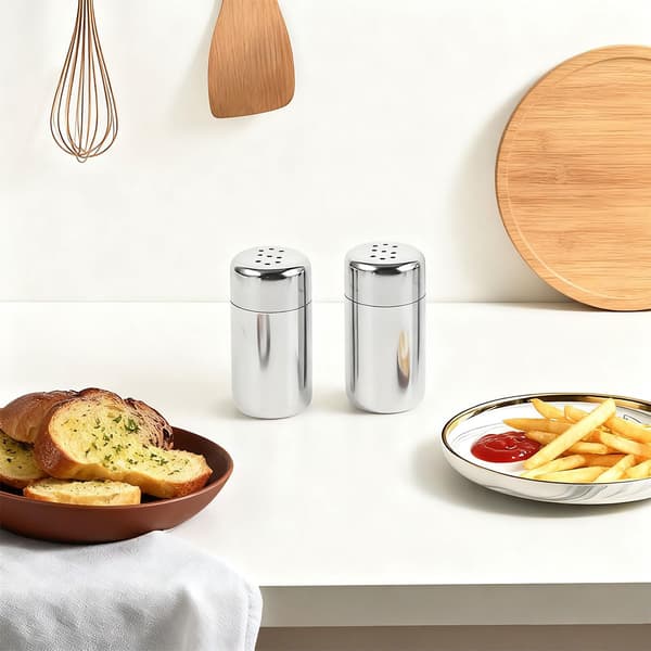 Minisaltkar, 4-pack, 5 ml små flaskor med lock för camping, grillning och utomhusbruk