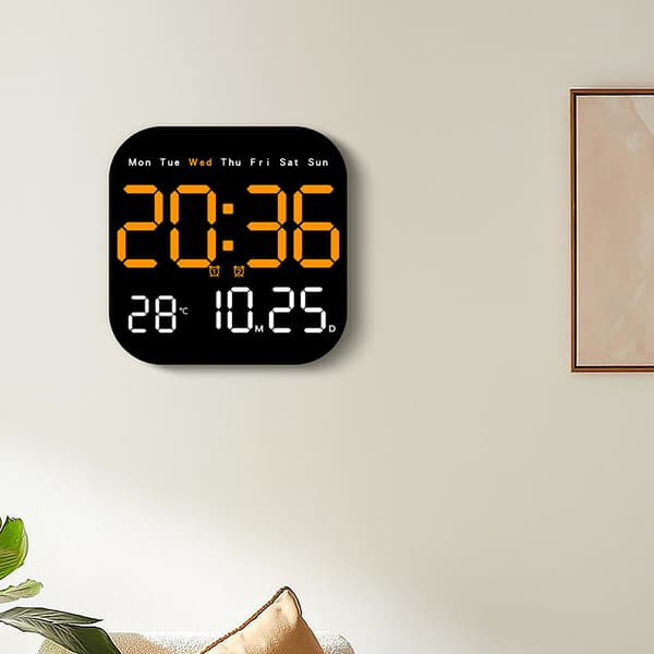 Multifunktionell LED-väggklocka, fjärrkontroll, timer, nedräkning, temp. display, orange