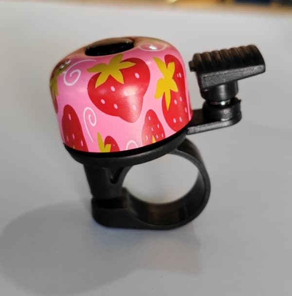 Cykel spraymaling tommelfingerklokke - jordbærmønster