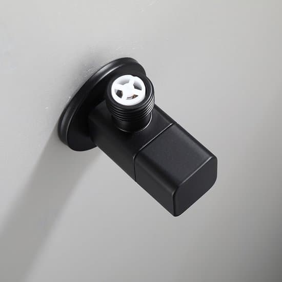 - Vandstrømsreguleringsventil til bruser og badeværelse i sort - G1/2 vinklet ventilblanderhane WC - Håndvasktilbehør med afspærringsventil