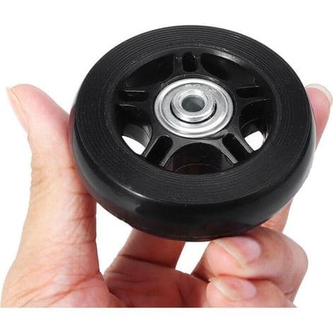 Två tysta rullande resväskor/resebagage/väskor med universalhjul - dimensioner 70*24mm