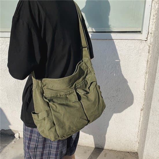 Axelväska i canvas, unisex - Grön