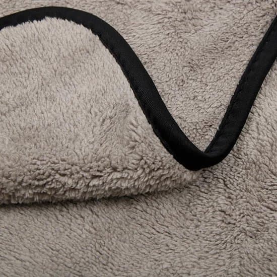 Meget absorberende mikrofiber bilvask tørreklude til vinduer, døre, motorhjelm (4-pak, grå)