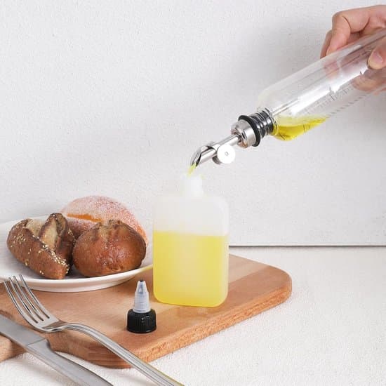 Lämplig för klämflaskor, sås, garneringspip, läckagesäker vit plast, 120 ml, 2 stycken