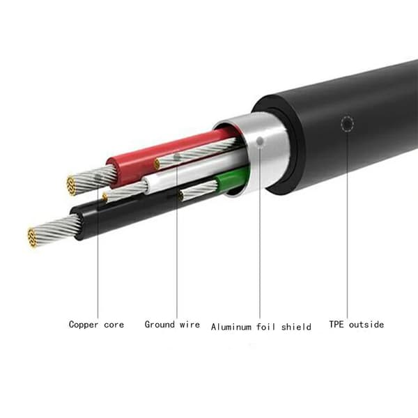 Yleislatauskaapeli USB-C:llä ja USB-A 3A:lla, musta ja valkoinen.