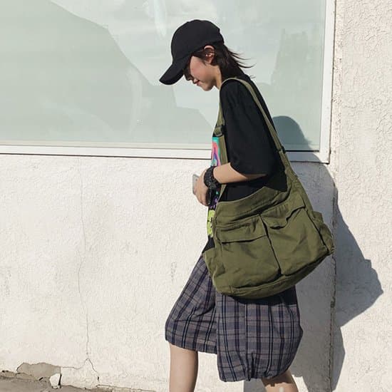 Axelväska i Canvas Unisex - Brun