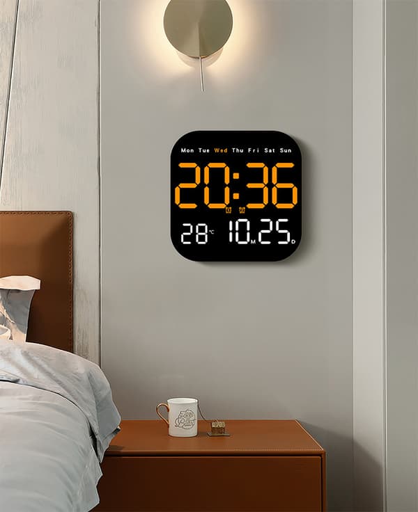 Multifunktionell LED-väggklocka, fjärrkontroll, timer, nedräkning, temp. display, orange