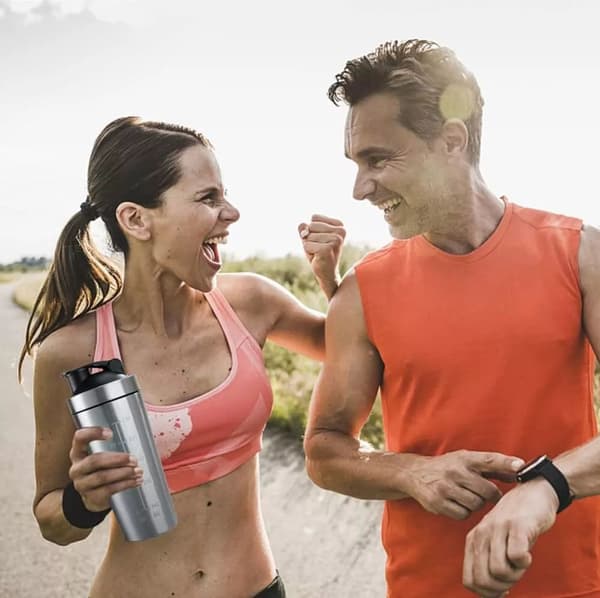 750 ml proteinpulvershaker i rostfritt stål – träningsmixerkopp