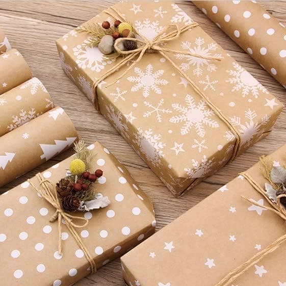 Kraftpapper julklappspapper, färgat kraftpapper presentpapper
