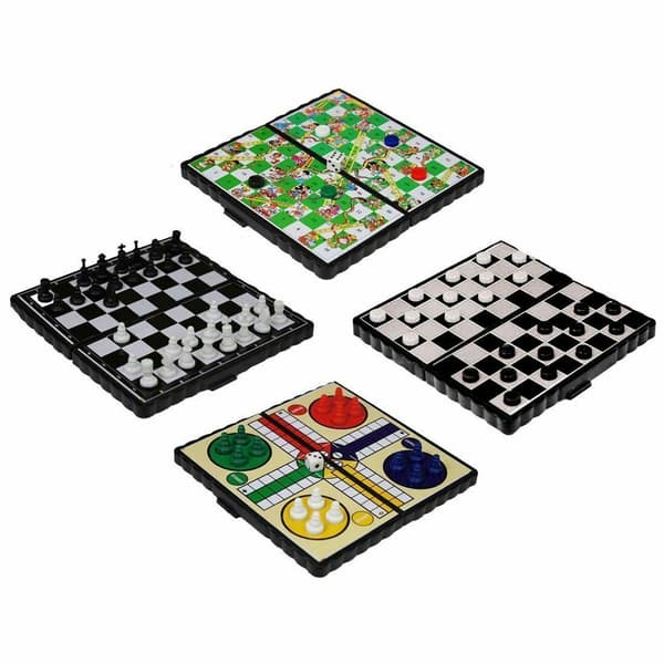 Minimagnetiska resespel - schack, ludo, ormar och stegar, dam