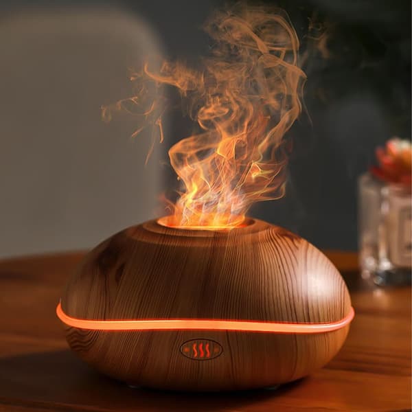 Aromaterapimaskine m/ flammeeffektlys, 200 ml diffuser luftfugter, 7-farvet lys aroma diffuser