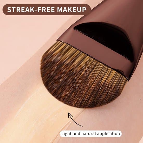 Flad tungeformet foundationbørste - Bløde børster til flydende og creme makeup - 15,5*3,5*1,5 cm - Kaffebrun