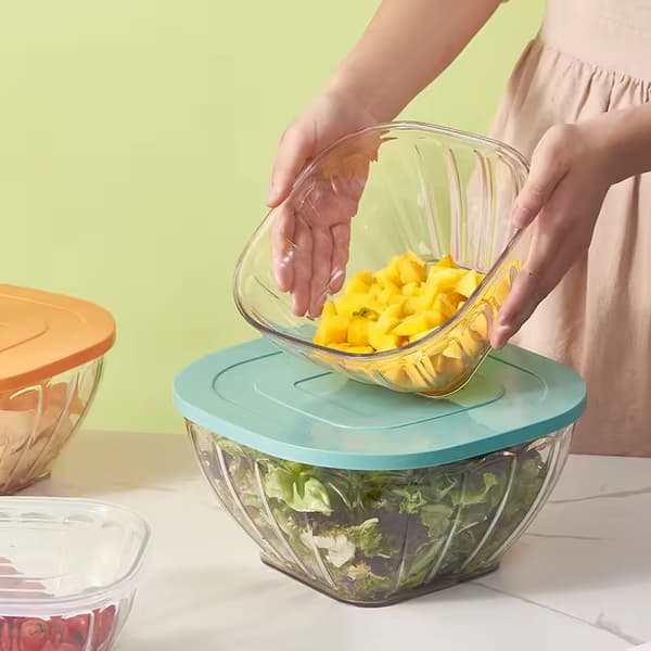 4 st plastblandningsskålar med lock, perfekta för matförvaring, servering, matlagning och bakning