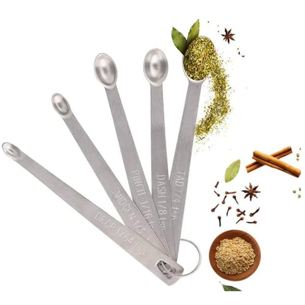 5 STK Rustfrit Stål Mini Måleskeer til Krydderier, Tørre og Flydende Ingredienser