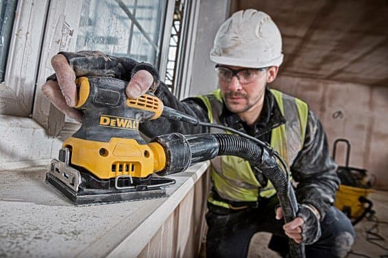 DeWALT DWE6411 rystepudser 230 W med støvopsamling