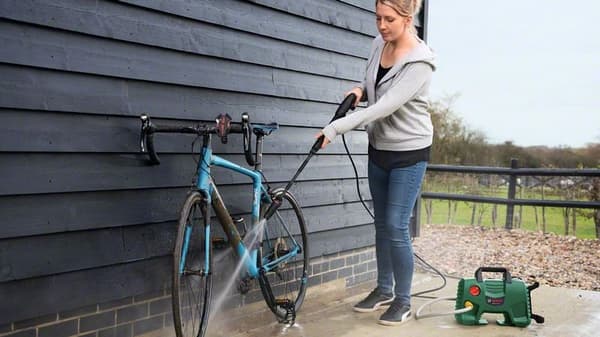 Bosch EasyAquatak 105 högtryckstvätt 06008A7E01