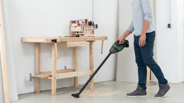 BOSCH sladdlös handdammsugare UniversalVac 18 06033B9102