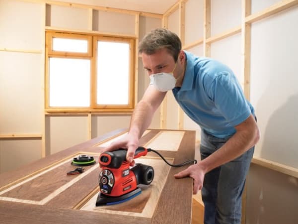 BLACK+DECKER 220W 4-i-1 multisliber med AutoSelect KA280K