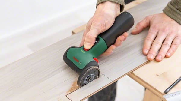 BOSCH EasyCut&Grind för enkel kapning och slipning 06039D2000