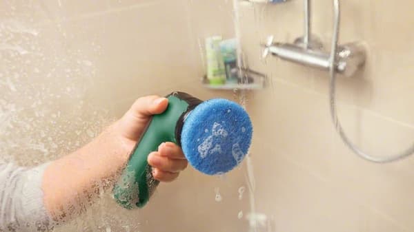 Bosch UniversalBrush akku rengøringsbørste 06033E0000