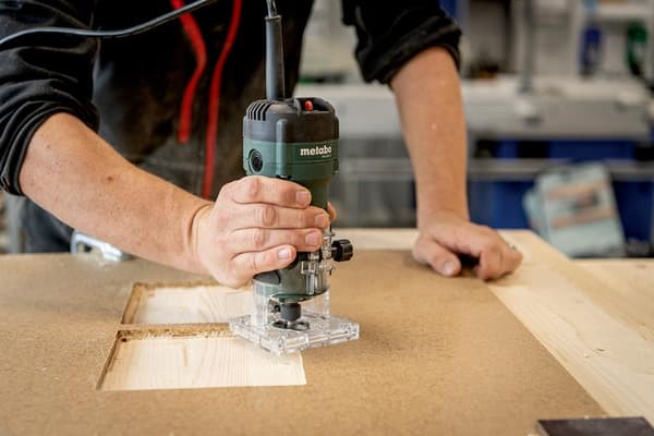Metabo FM 500-6 kantfræser 500 W i papkarton