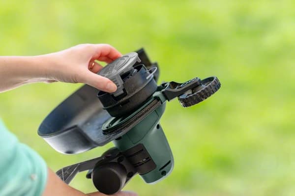 Bosch UniversalGrassCut spole med tråd F016800570
