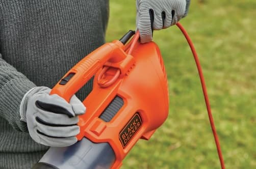 BLACK+DECKER Elektrisk lövblås BEBL185
