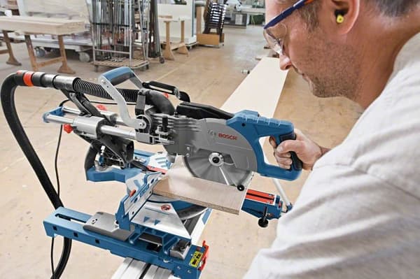 Bosch Professional GCM 8 SJL jiirisaha 0601B19100