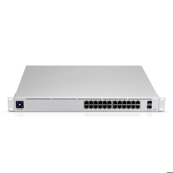 UbiQuiti USW-PRO-24-POE Switchar