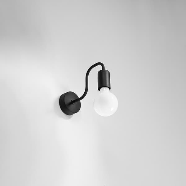 Sollux Lighting Seinävalaisin VECTOR musta, 20x15.5x8.5cm