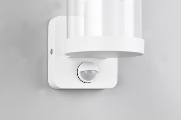 Utomhusvägglampa vit med rörelsesensor E27 28W BONITO RL