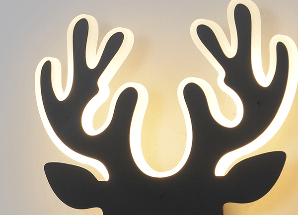 LED-seinävalaisin Abigali Deer 2 Musta