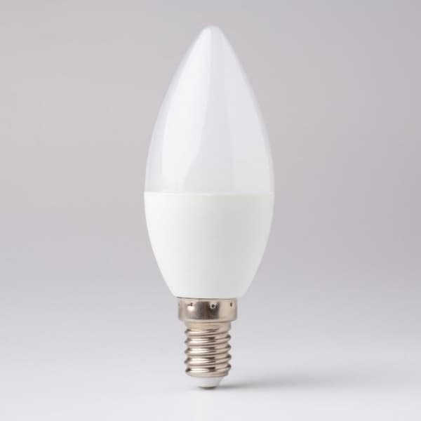 Välkkymätön LED-kynttilälamppu E14 5W 6500K 450lm Ecolight