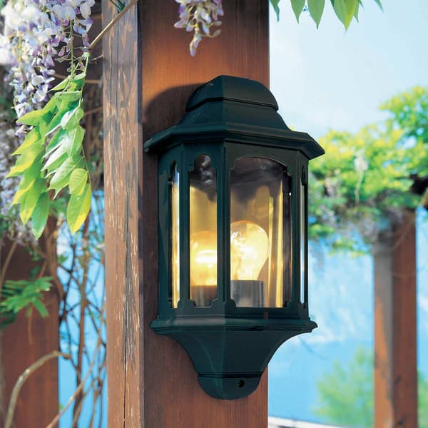 Retro utomhusvägglampa E27 60W Chapel Elstead