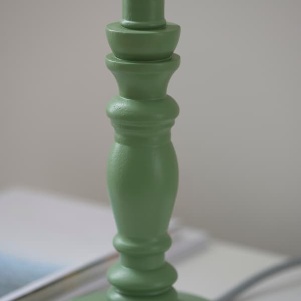Bordlampefod rustik satin grøn træ 1xB22 7W BIBURY Endon