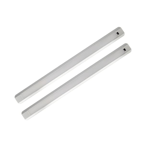 2-pack 60 cm långa vita LED-underskåpslampor 9W med rörelsesensor och strömadapter DPM
