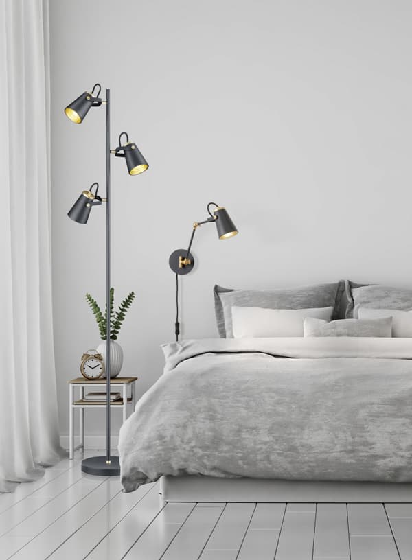 Gulvlampe EDWARD sort Trio 408800332