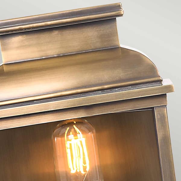 Utomhusvägglampa Antik mässing E27 60W Old Bailey Elstead
