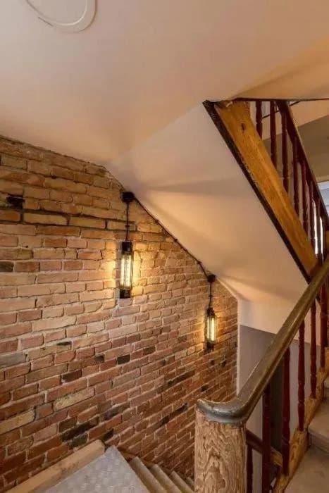 Seinävalaisin Retro Loft Abigali E27 kulta-musta