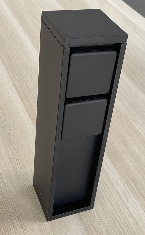Elektrisk havestander med 2xPL | IP54 sort MAINS Lutec 9702202012