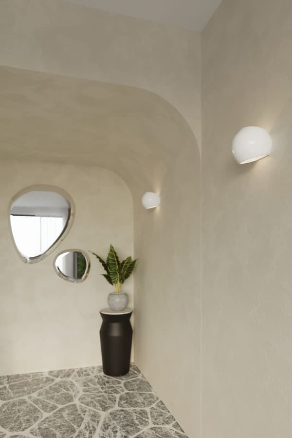 Vägglampa lackerad GLOBE vit glans Sollux Lighting modell SL.1026