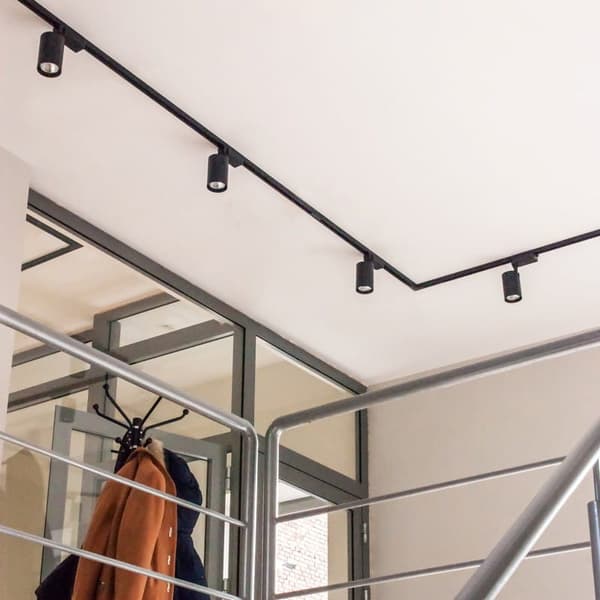 Kiskosarja musta 4xLED 15W kohdevalo 2x kisko 1m X-Line DPM