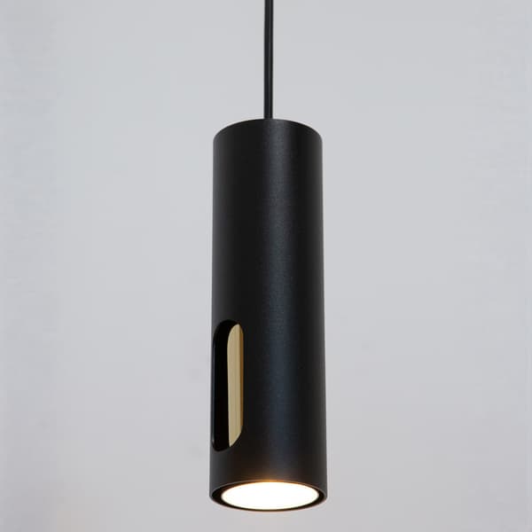 Moderne sort rørformet pendellampe med guldelement til køkkenø 1xGU10 10W FLOW Sigma Lighting