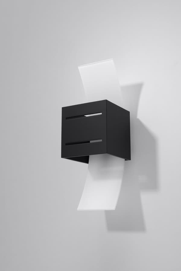 Væglampe LORETO Sort Sollux Lighting SL.0201