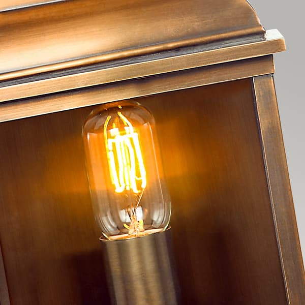 Utomhusvägglampa Antik mässing E27 60W Old Bailey Elstead