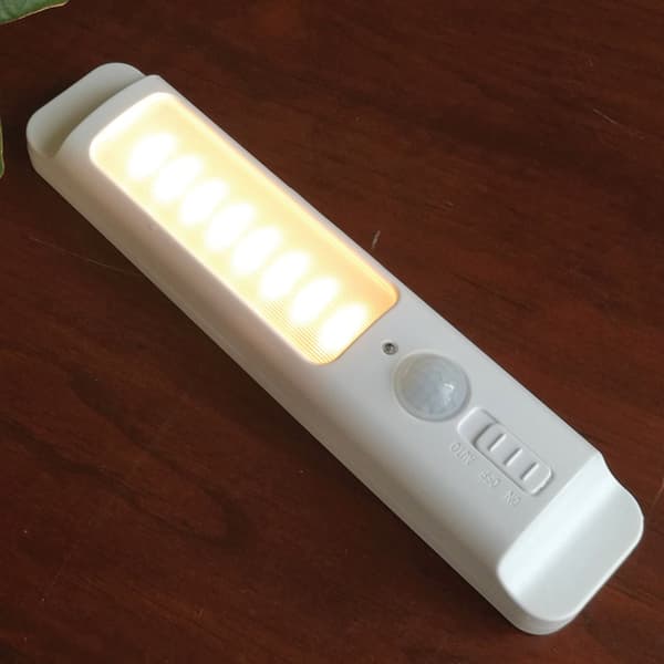 Møbelunderskabslampe med AAA-batteriophæng med bevægelsessensor LED 0.5W Eko-Light