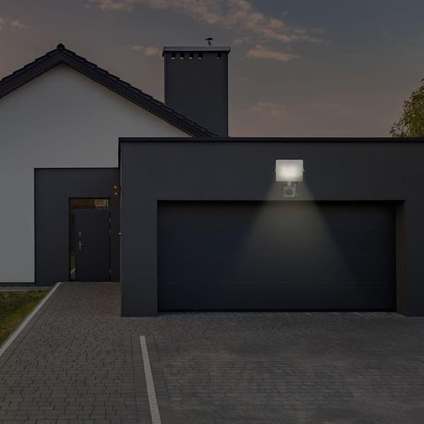 V-TAC 50W SAMSUNG LED Halogenstrålkastare Rörelsesensor Vit VT-50-S varm 4000lm