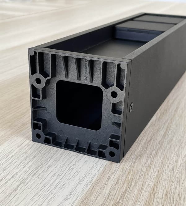 Elektrisk havepæl 2xSCHUKO | IP54 sort MAINS Lutec 9702201012