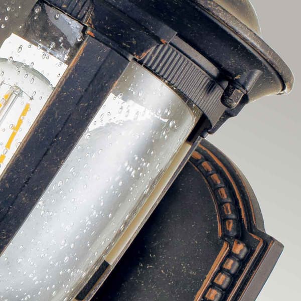 Utomhusvägglampa herrgård E27 60W Cleveland Elstead